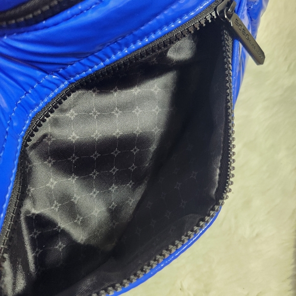 BCBGENERATION Soft Plush Vinyl Body Bag - Picture 10 of 11